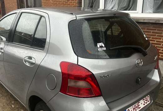 Toyota 1.0 - 69 VVT-i