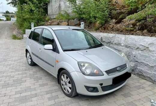 Ford Fiesta+1.4i+16v+Ghia