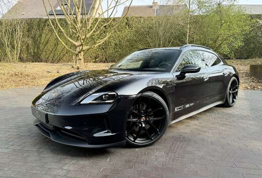 Porsche Sport Turismo 105kWh/BOSE/Pano/Sport Chrono/S ...