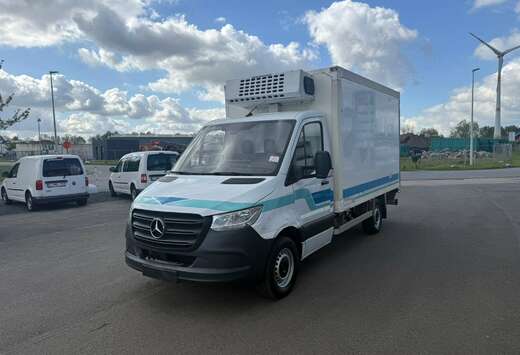 Mercedes-Benz 315 (Stock ID 92374)