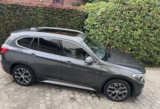 BMW xDrive25e xLine