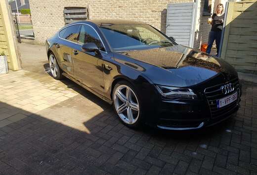 Audi A7 2.8 FSI quattro S tronic