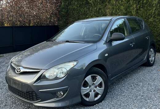 Hyundai 1.4i