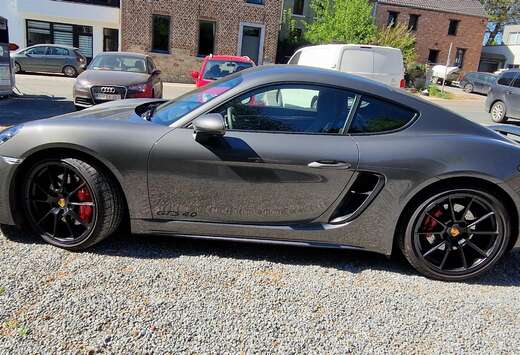 Porsche 718 Cayman GTS 4.0 Turbo PDK