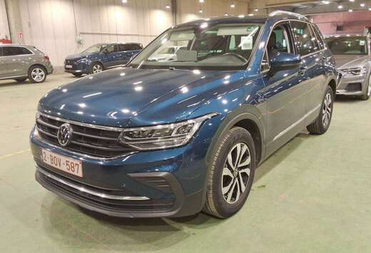 Volkswagen TIGUAN*R*LINE LOOK*/CARPASS*CARPLAY