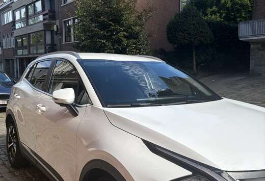 Kia 2.0i 2WD Sense