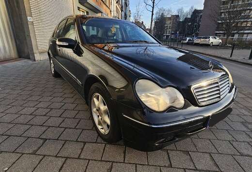 Mercedes-Benz C 200 Kompressor Elegance
