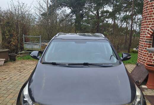 Kia Sportage 2.0 CRDi 4WD Sense