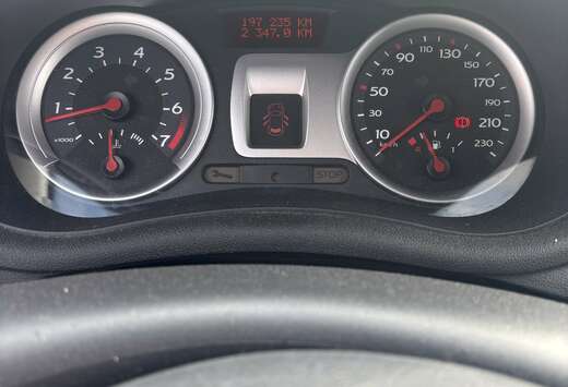 Renault 1.4i 16v Authentique