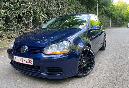 Volkswagen Golf 2.0i 16v FSI Sportline
