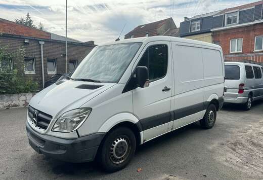 Mercedes-Benz 313 2.1 CDI A1H1 MOTOR NO START