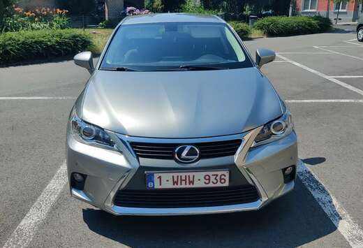 Lexus CT 200h 1.8i E-CVT