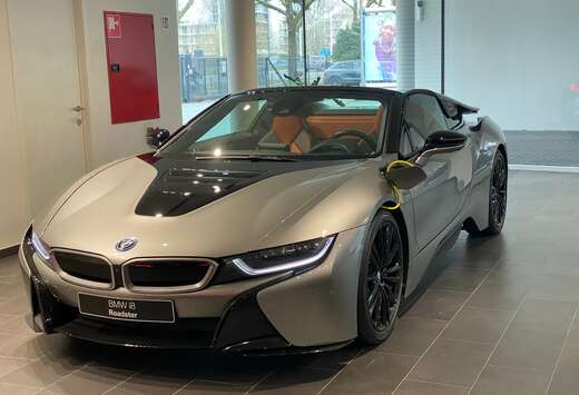 BMW i8 Roadster