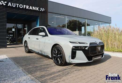 BMW 60 / M-SPORT-PRO / PANO / DRIV + PARK PRO / TREKH ...