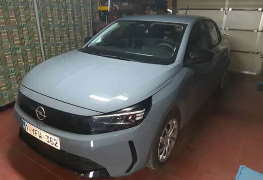 Opel Corsa 1.2 Turbo MHEV Edition