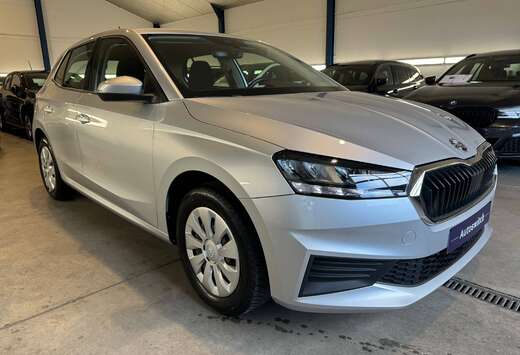 Skoda 1.0 MPI Ambition/Navi/CruiseControl/LED/PDC/Air ...