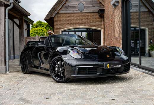 Porsche Carrera (992) Cabrio / Jet Black / Sport Exha ...