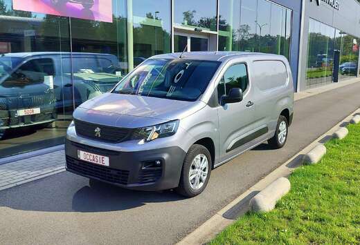 Peugeot ASPHALT BENZINE AUTOMAAT LONG