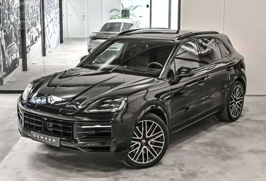 Porsche Cayenne SE-Hybrid  519PK. achterassturing-Sof ...