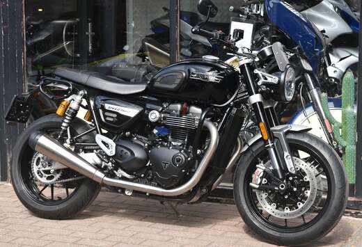 Triumph ***MOTO VERTE***