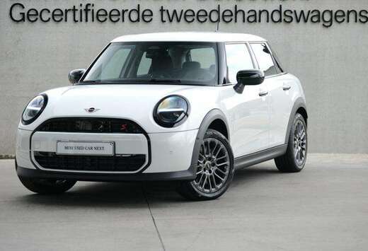 MINI 5 DOORS | AUT | CAMERA | APPLECAR
