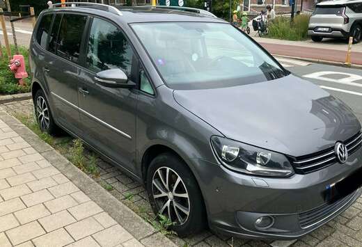 Volkswagen Touran 1.6 TDI DPF BlueMotion Technology H ...