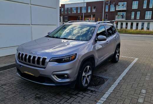 Jeep 3.2i V6 4WD Limited Drive I