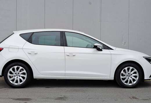 SEAT 1.6i Luxe