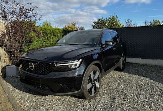 Volvo T5 Recharge DKG Plus Dark