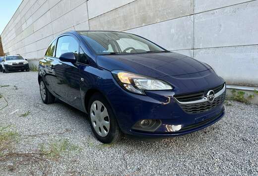 Opel Corsa 1.4i Cosmo