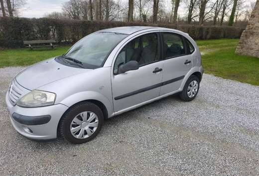 Citroen 1.4i Pack Ambiance avec demande d\'immatricul ...