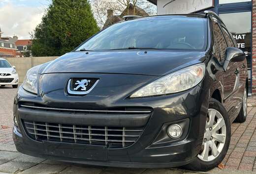 Peugeot SW 1.4i*CARNET*1ER MAIN*PANO*AIRCO*GARANTIE*C ...