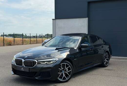 BMW e PHEV M Pack *Toit Pano/ Caméra 360/ LED/ Full* ...