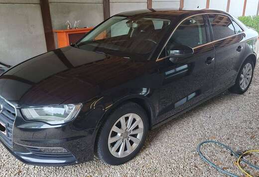 Audi A3 1.6 TDi Attraction
