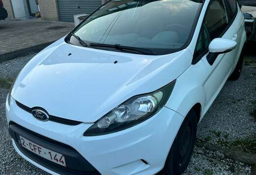 Ford 1.25i Ambiente