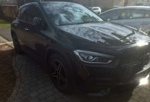 Mercedes-Benz GLA 180 d