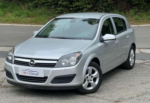 Opel Astra 1.8i XE 16v Cosmo