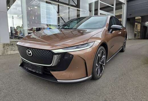 Mazda Takumi - Sporty Black Interieur 68,8kWh