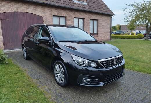 Peugeot SW BlueHDi Allure*54000km *