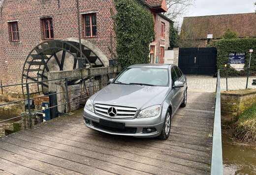 Mercedes-Benz C 200 CDI BlueEFFICIENCY Avantgarde