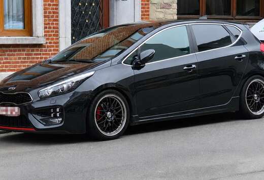 Kia GT 1.6 T-GDi Sense