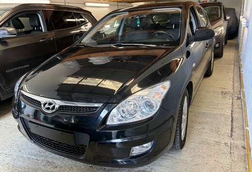 Hyundai i30 1.4i Lounge