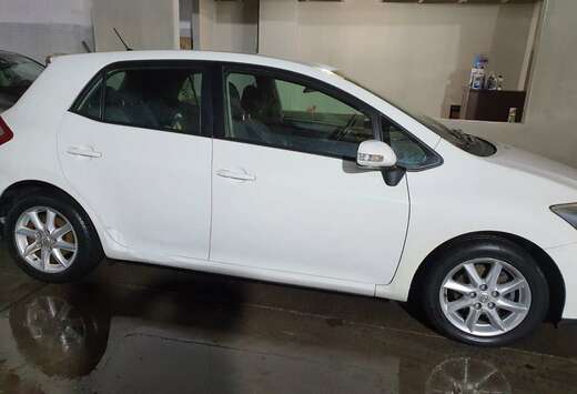 Toyota 1.33i VVT-i Executive