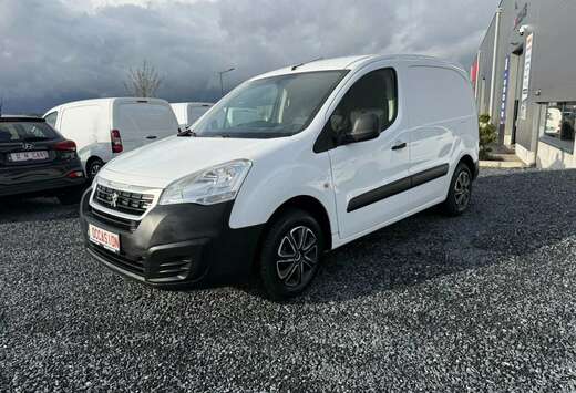 Peugeot 1.6 BlueHDi L2H1 Premium 121 S/S