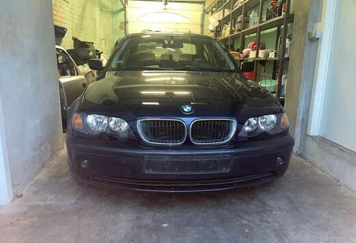 BMW 318i