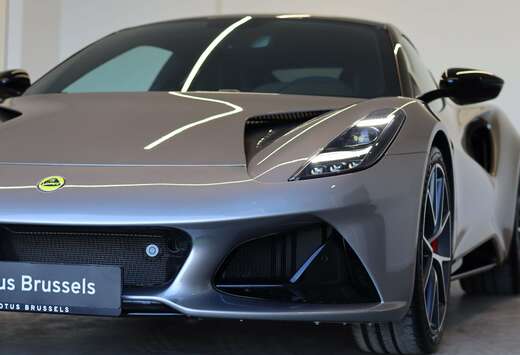 Lotus 3.5 Turbo V6 Manual First Edition