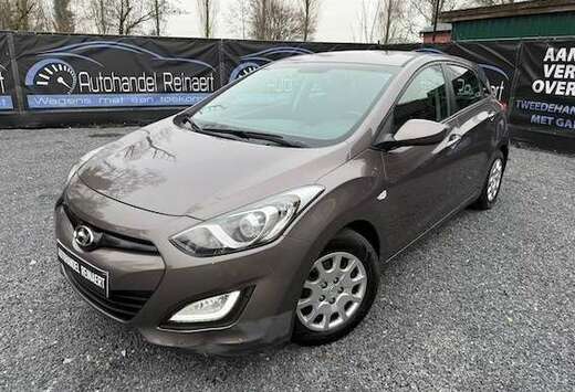 Hyundai i30 1.4i Lounge, Airco, Led, Trekhaak + Garan ...