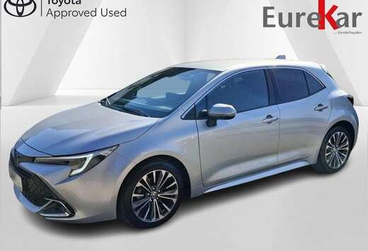 Toyota 1.8 HYBRID STYLE