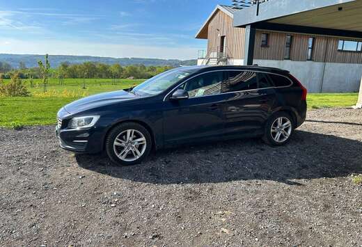 Volvo V60 2.0 D2 Eco Momentum Geartronic
