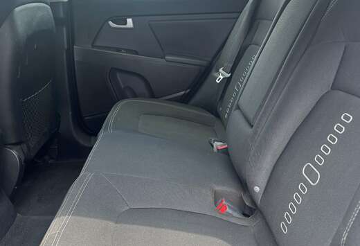 Kia 1.7 CRDi 2WD Access ISG